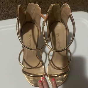 shoe dazzle heels size 6.5